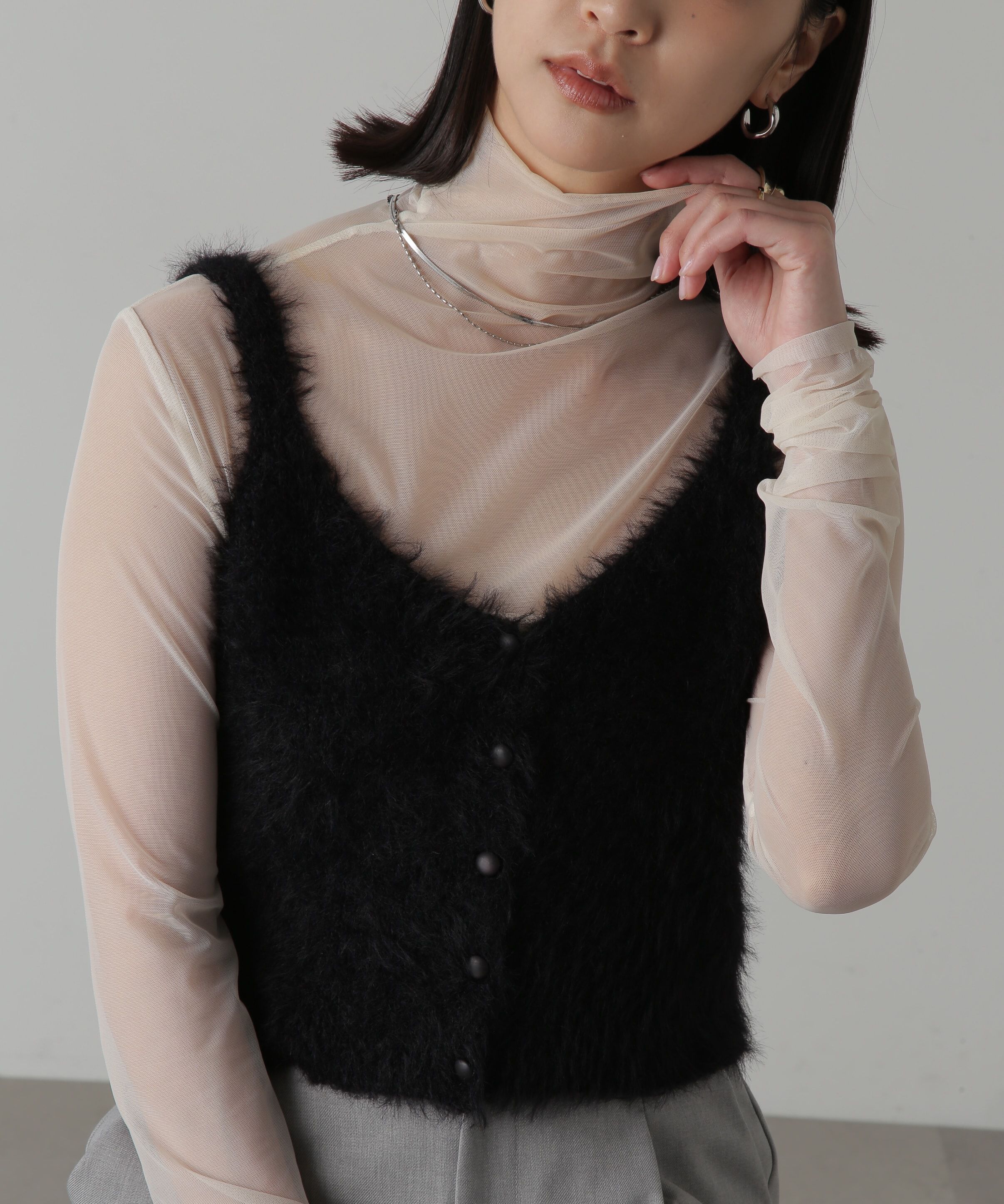  「フロントボタンシャギービスチェ」|ニット・セーター|