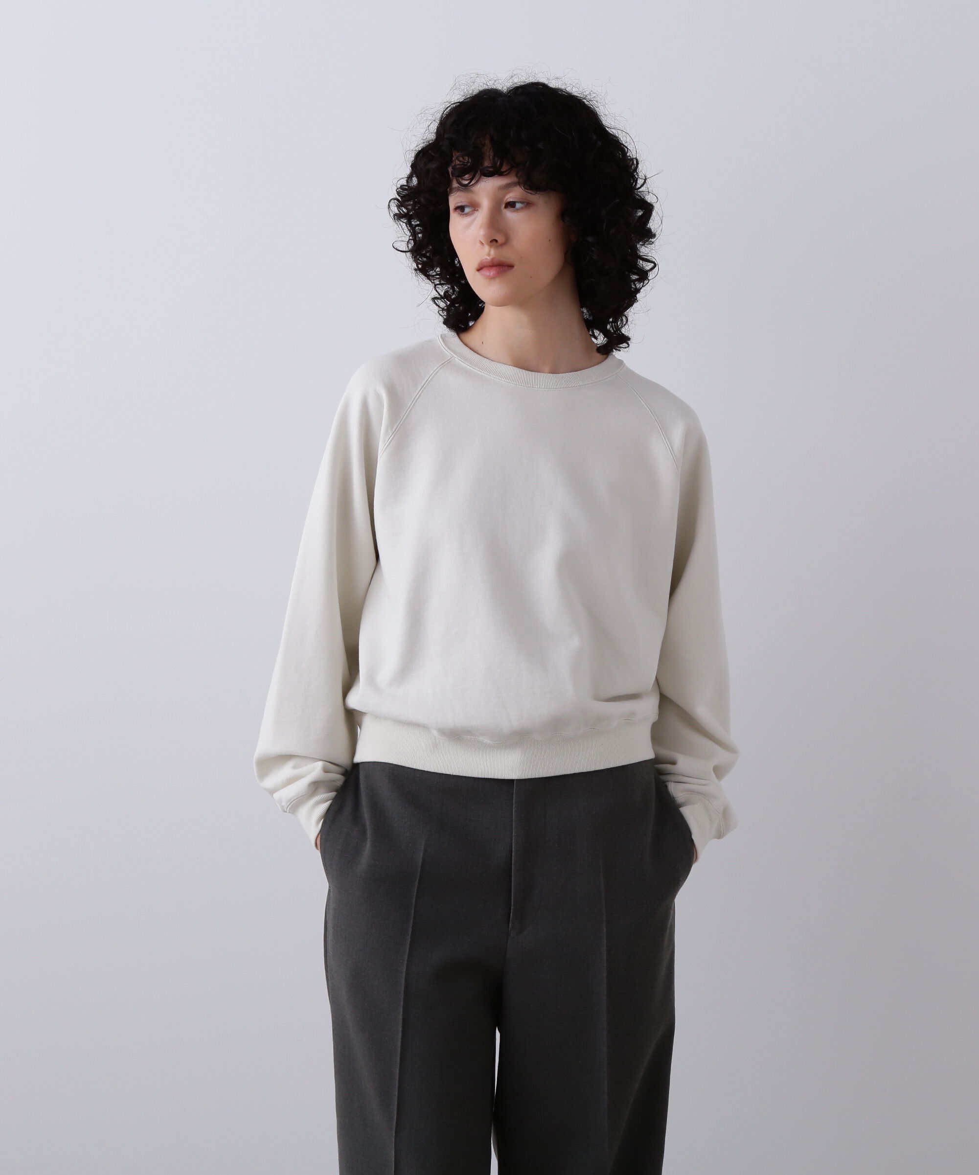 YLEVE 「YLEVE / ORGANIC COTTON SUN FADED SWEAT PULLOVER」|Tシャツ・カットソー|ベージュ