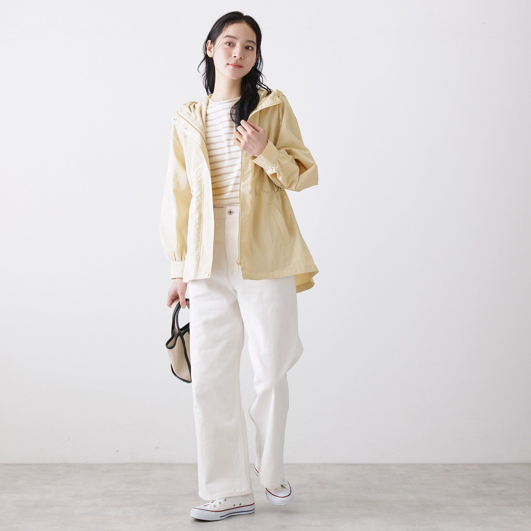 Dessin「【撥水・洗える】フーデッドライトブルゾン」|ブルゾン・スタジャン|