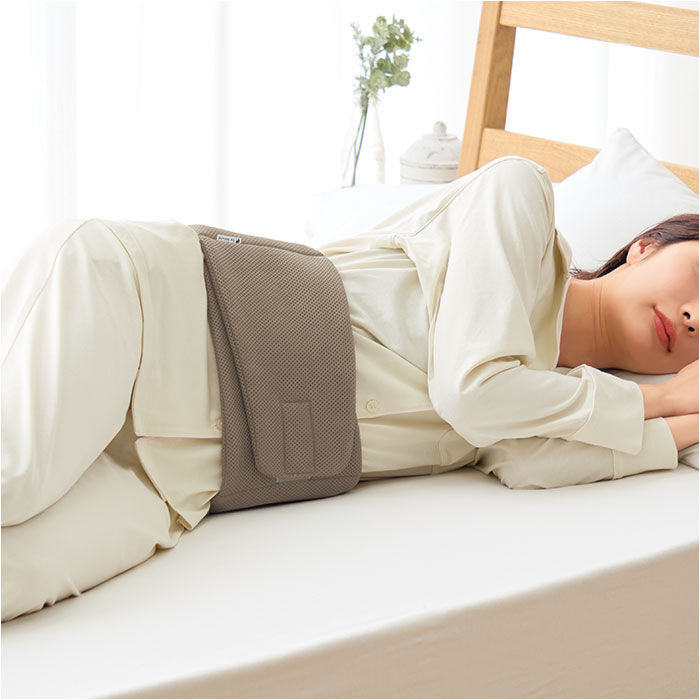 BACKYARD FAMILY「腰まくら 巻く 通販 日本製 腰枕 就寝 腰用 枕 巻くタイプ 腰クッション 腰ふとん 腰布団」|その他|