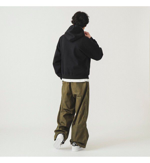 BEAMS「ワイドショートフィット ウィンドストップ スウェットフーディー」|スウェット・ジャージ|