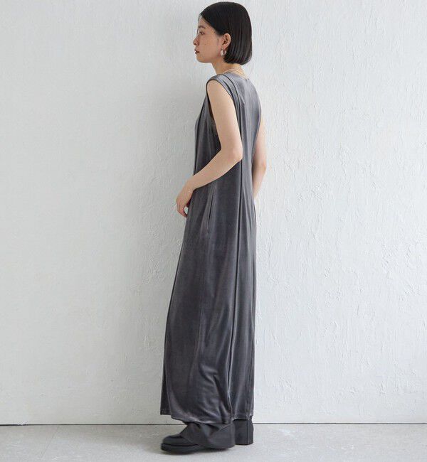 SHIPS for women「Wai＋:〈手洗い可能〉ストレッチ ポリエステル ベロア ワンピース」|ワンピース|