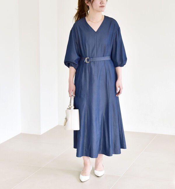 quaranciel「quaranciel:〈洗濯機可能〉ツイル Vネック ベルト フレア ワンピース」|ワンピース|