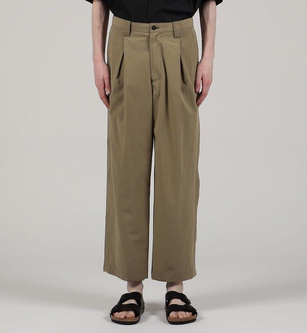 TOMORROWLAND MENS「コットンウェザー タックパンツ」|チノ|