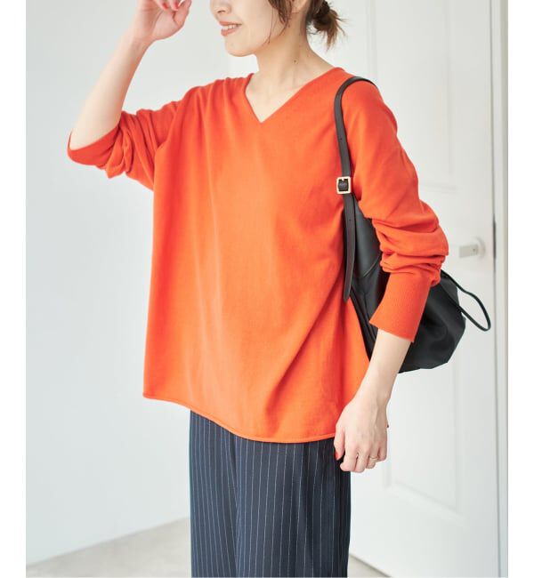 Spick and Span「コットンバルキーヤーンルーズVネックプルオーバー」|ニット・セーター|