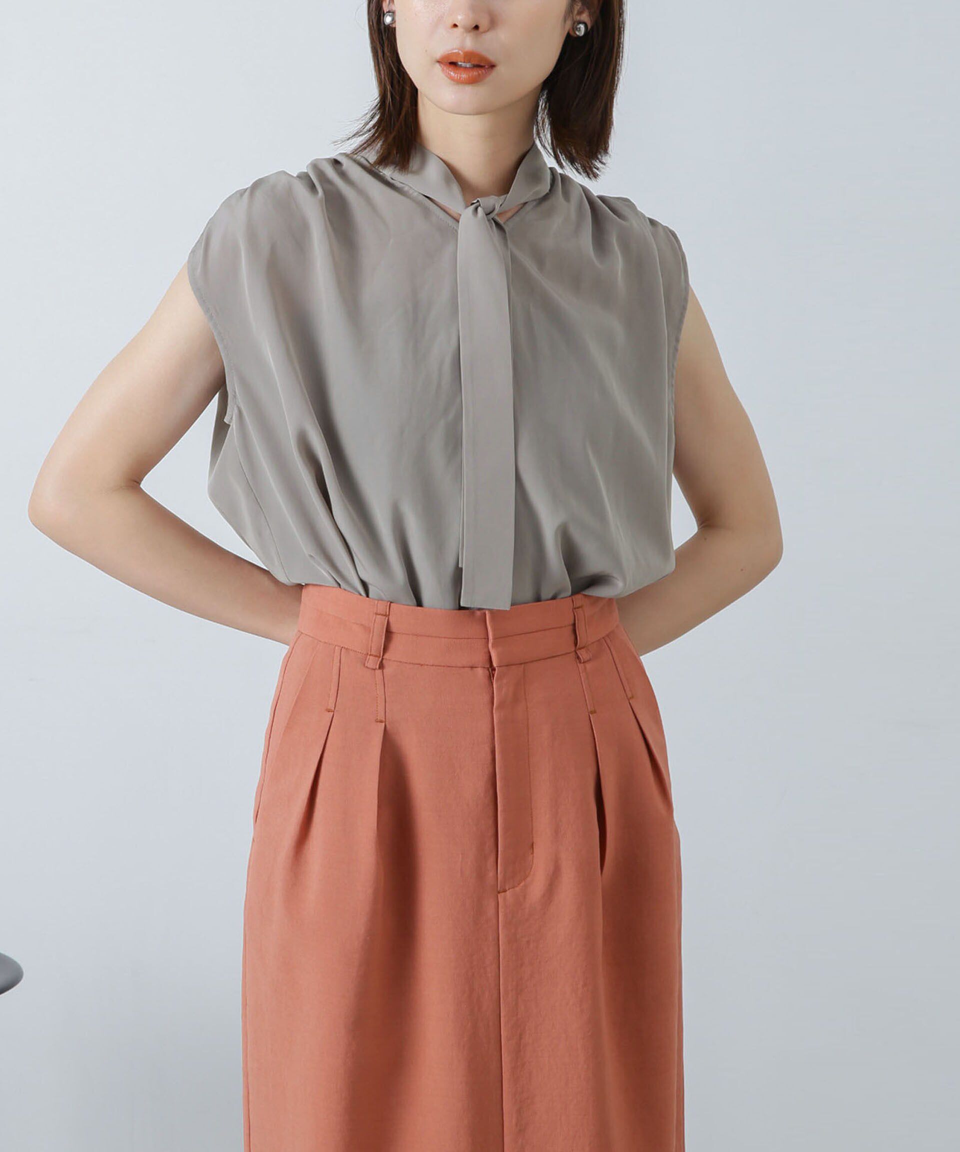 nano･universe「ショルダーギャザーボウタイブラウス」|シャツ・ブラウス|