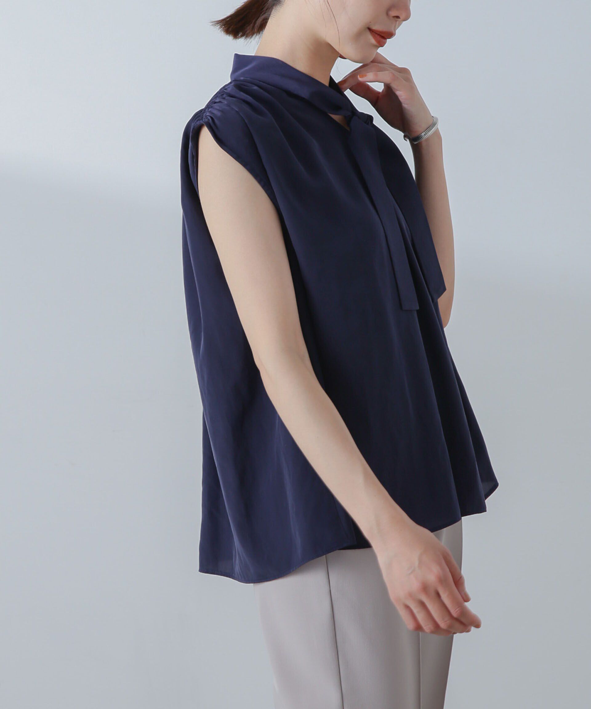 nano･universe「ショルダーギャザーボウタイブラウス」|シャツ・ブラウス|