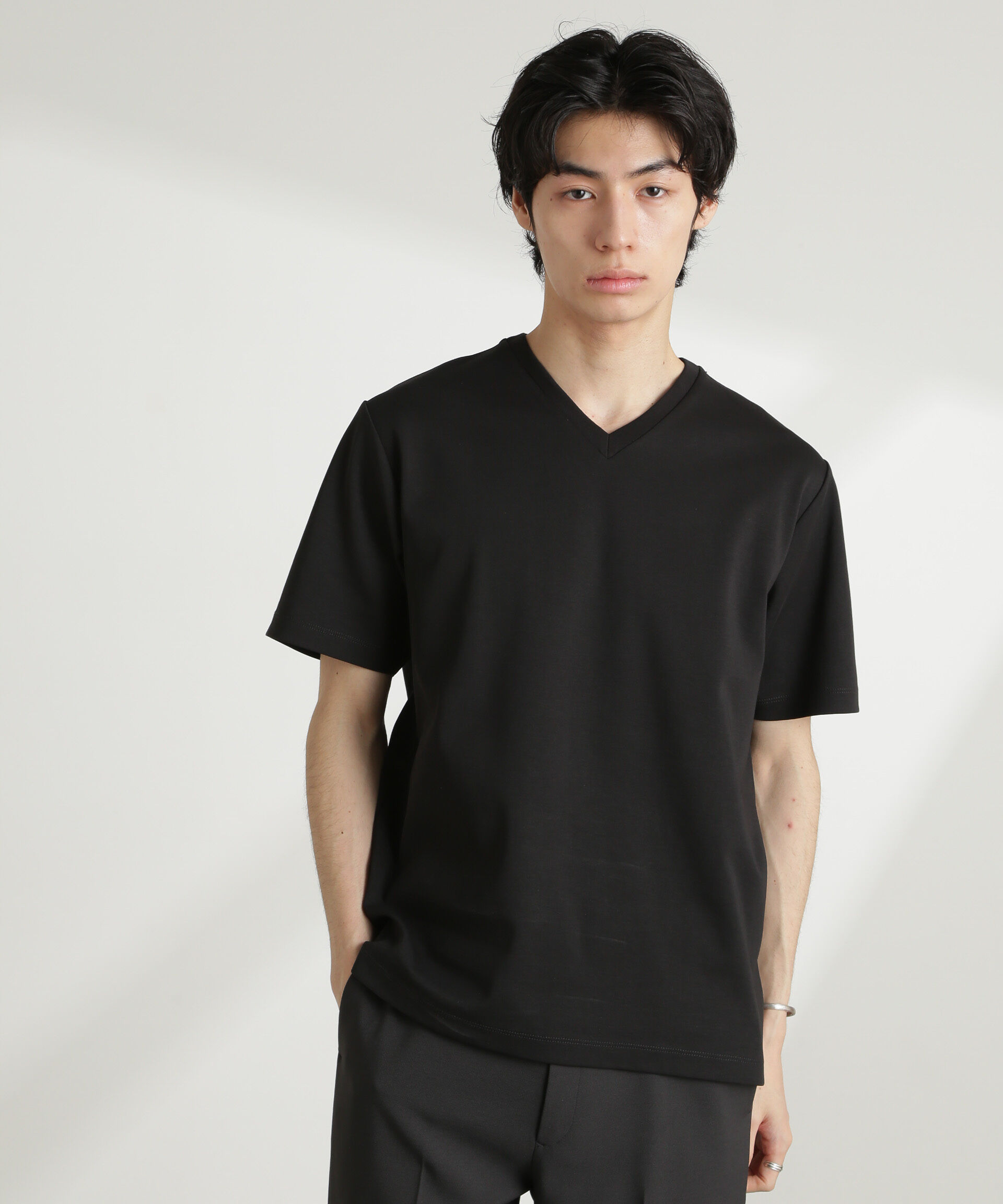 nano･universe「ダブルスムースVネックTシャツ 半袖」|Tシャツ・カットソー|