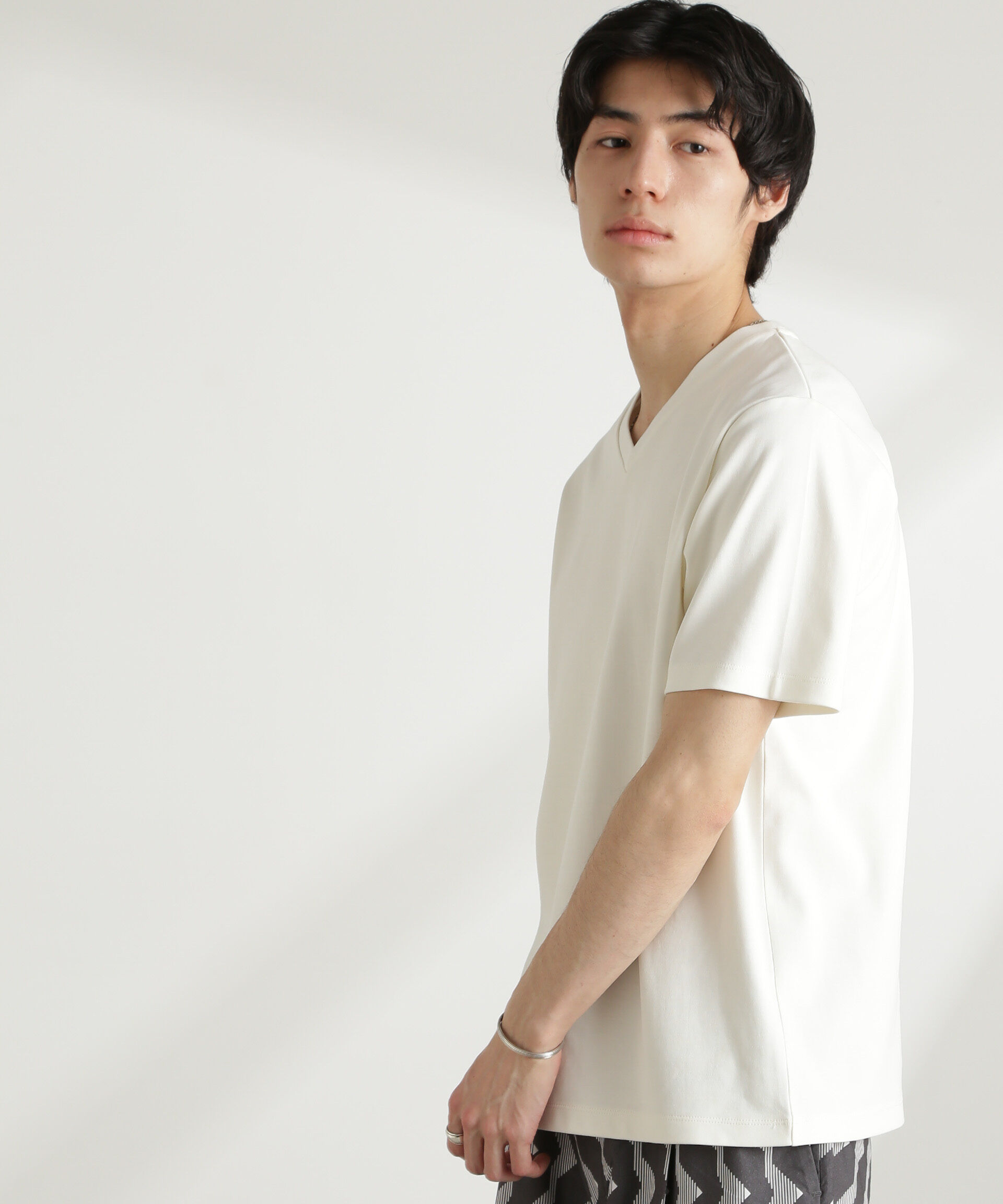 nano･universe「ダブルスムースVネックTシャツ 半袖」|Tシャツ・カットソー|