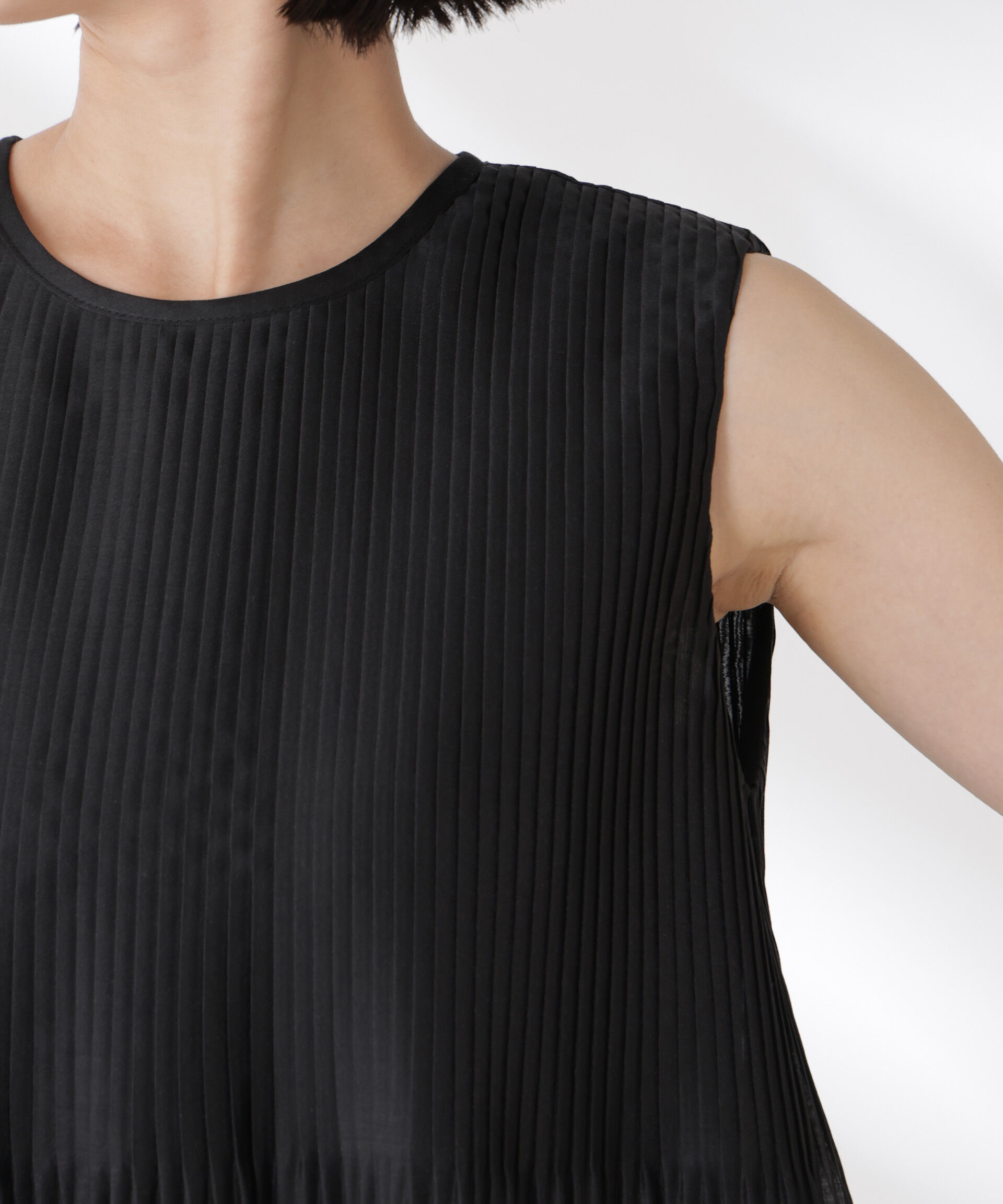 nano･universe「ノースリーブプリーツブラウス」|シャツ・ブラウス|