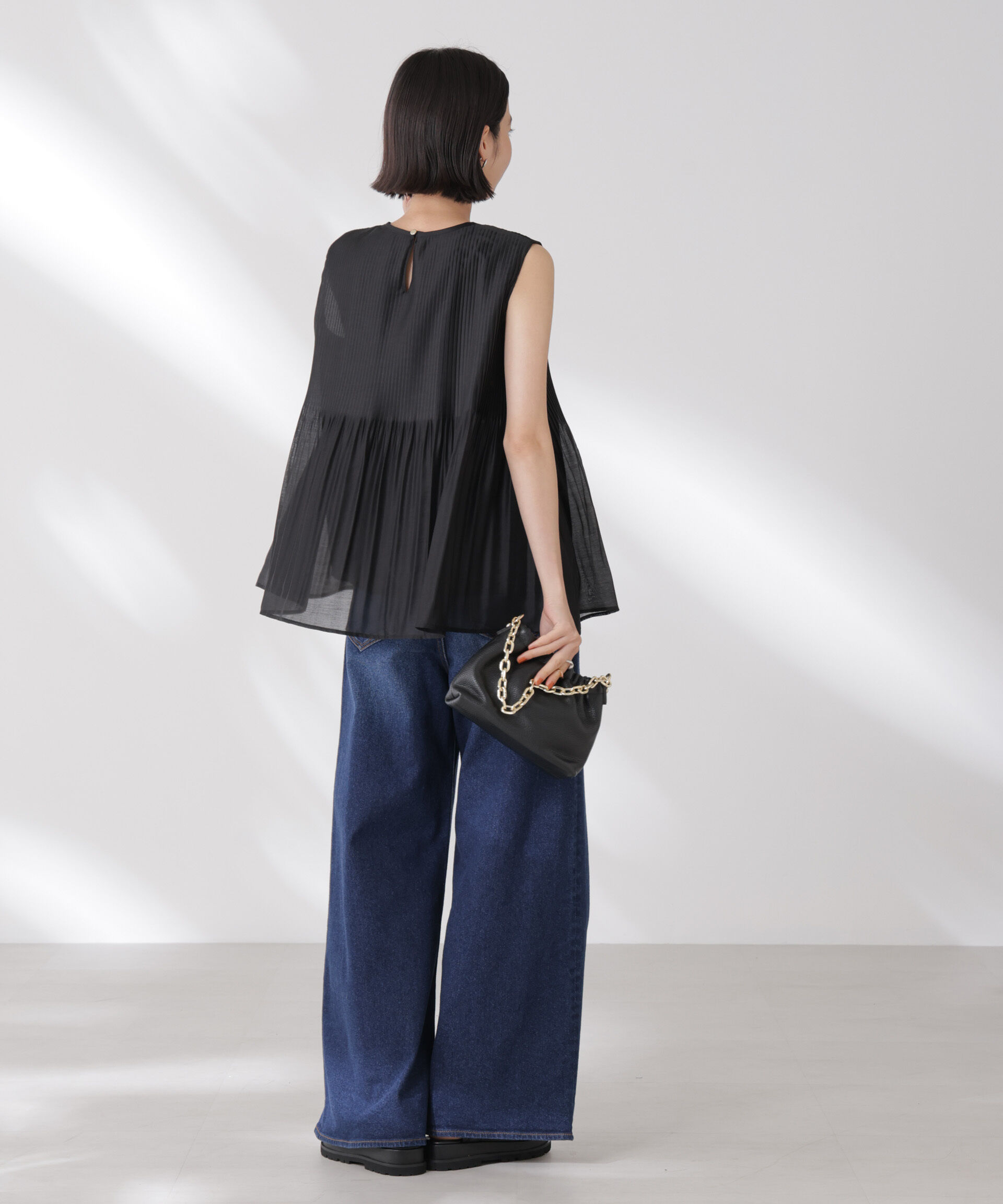 nano･universe「ノースリーブプリーツブラウス」|シャツ・ブラウス|