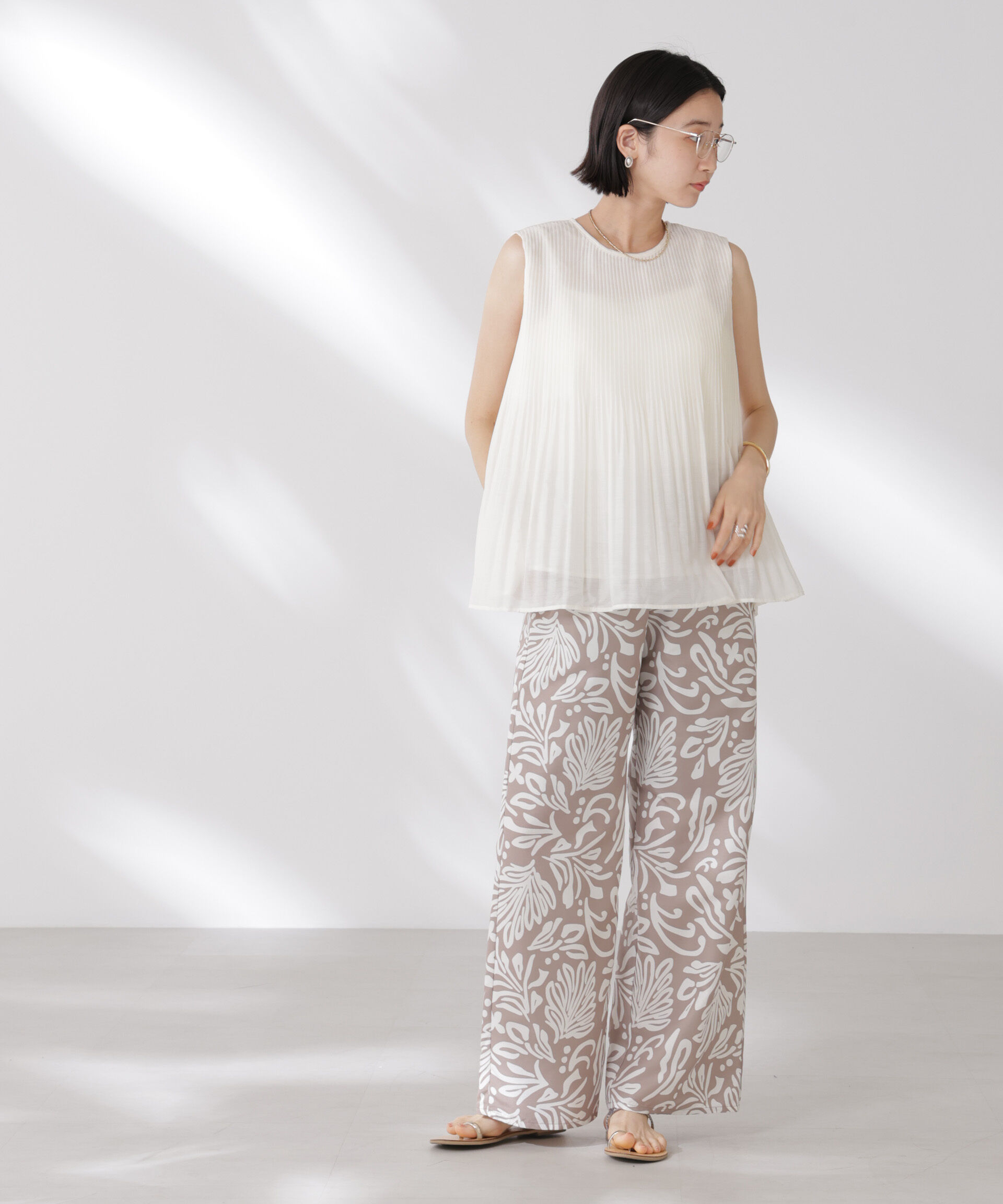 nano･universe「ノースリーブプリーツブラウス」|シャツ・ブラウス|