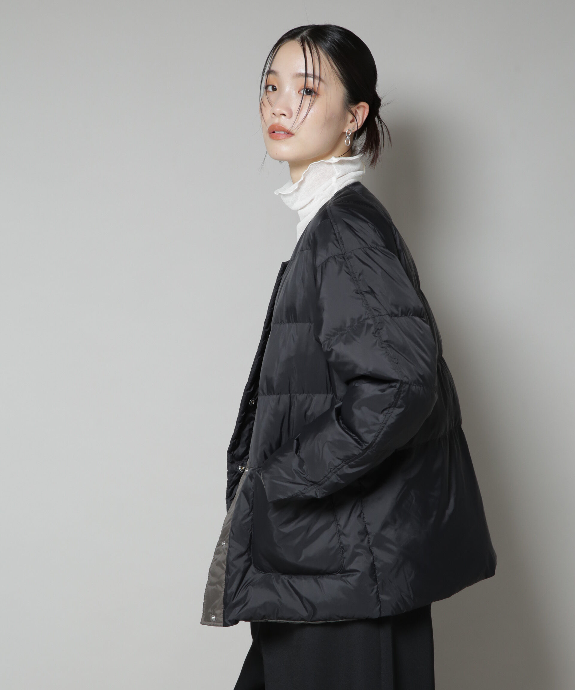 nano･universe「撥水加工ライトダウン リバーシブルノーカラージャケット」|ダウン|