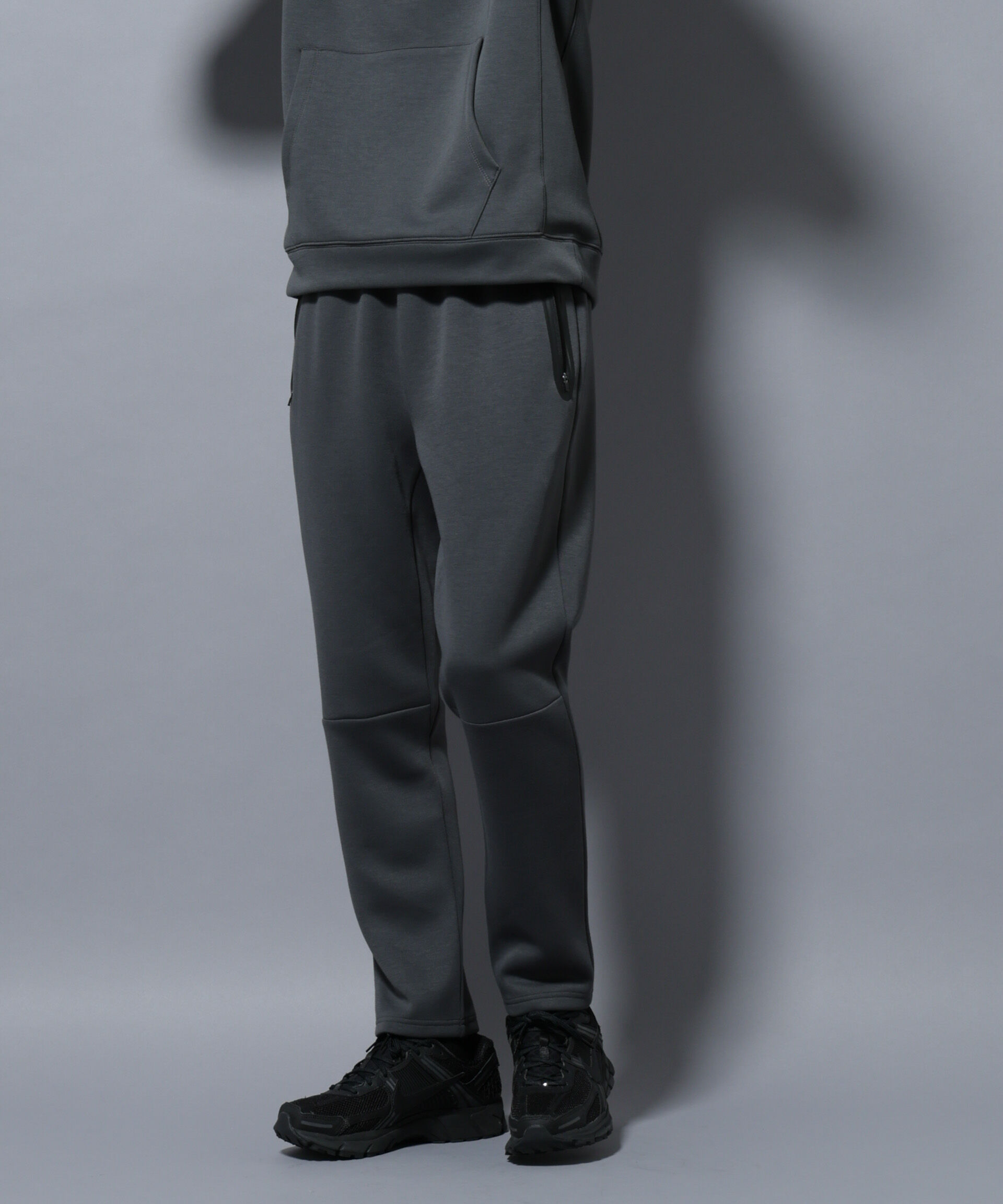 nano･universe「パネルダンボールジョガーパンツ（セットアップ可）」|チノ|