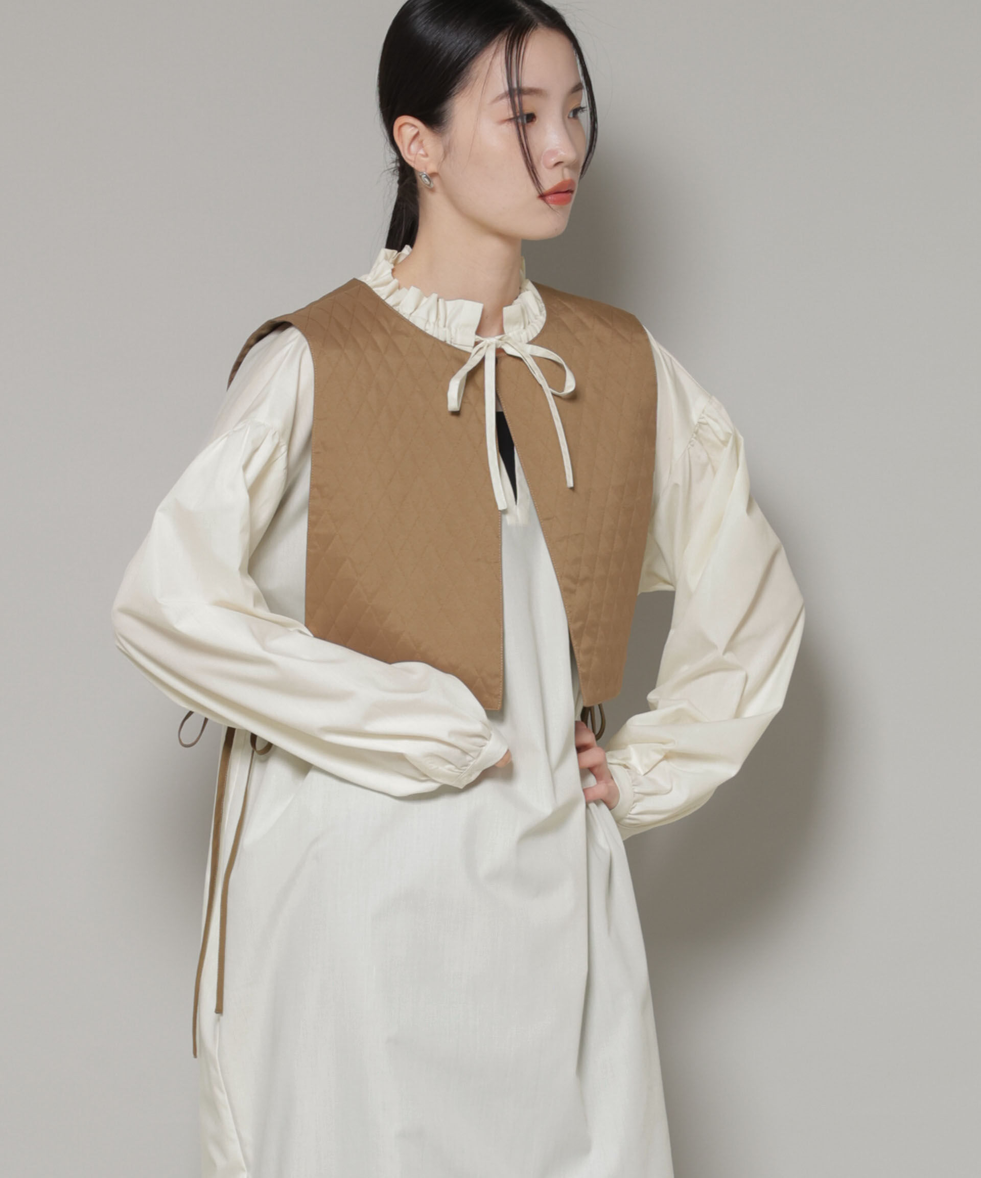 nano･universe「キルティングベスト&times;ギャザーワンピース アンサンブルセット」|ワンピース|