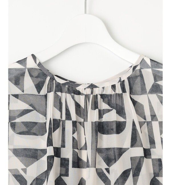 23区「【洗える】Ratti ウォールプリント ブラウス」|シャツ・ブラウス|