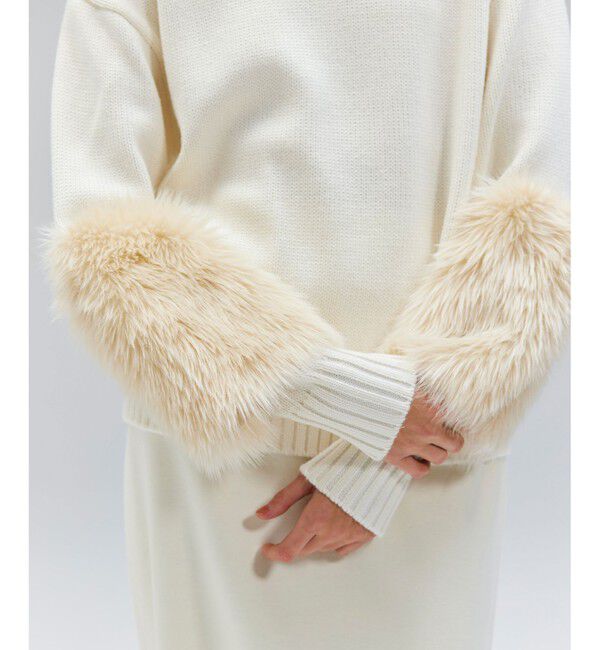 BEIGE,「【洗える・VERY NaVY12月号掲載】CHESTER / フェイクファークルーネックニット」|ニット・セーター|