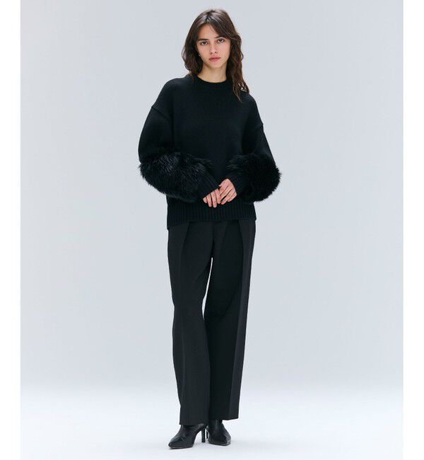 BEIGE,「【洗える・VERY NaVY12月号掲載】CHESTER / フェイクファークルーネックニット」|ニット・セーター|