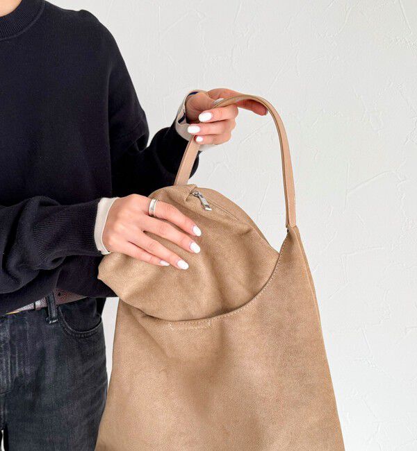 fredy emue「フェイクスエードトライアングルバッグ」|トートバッグ|