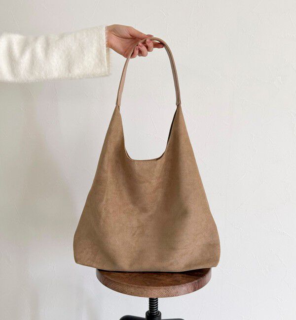 fredy emue「フェイクスエードトライアングルバッグ」|トートバッグ|