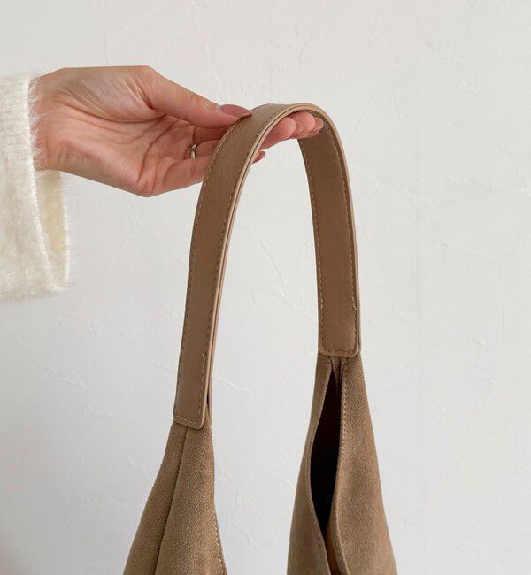 fredy emue「フェイクスエードトライアングルバッグ」|トートバッグ|