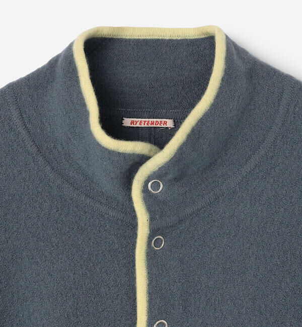  「RYE TENDER | 〈別注〉 ハーフボタン プルオーバー MEN」|ニット・セーター|