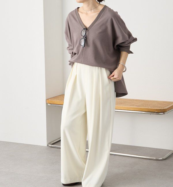  「【ウォッシャブル】【シーズンレスで使える】タックワイドスラックス」|チノ|