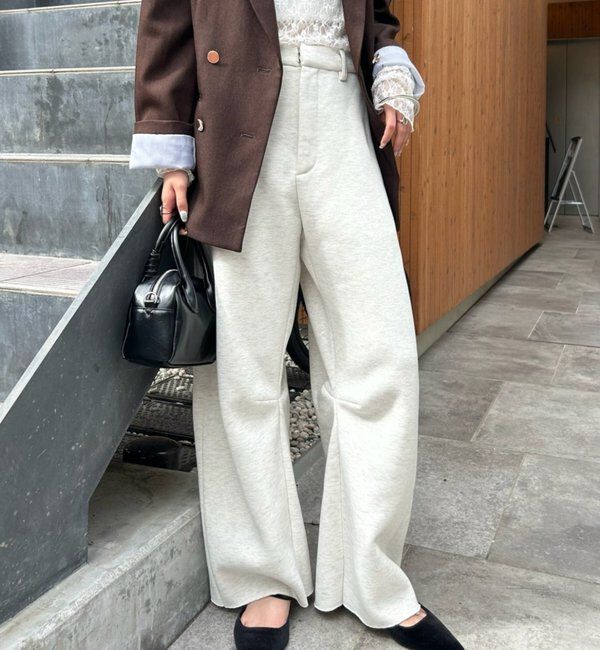  「【年間総売上1位！】裏起毛カーブスウェットパンツ」|チノ|