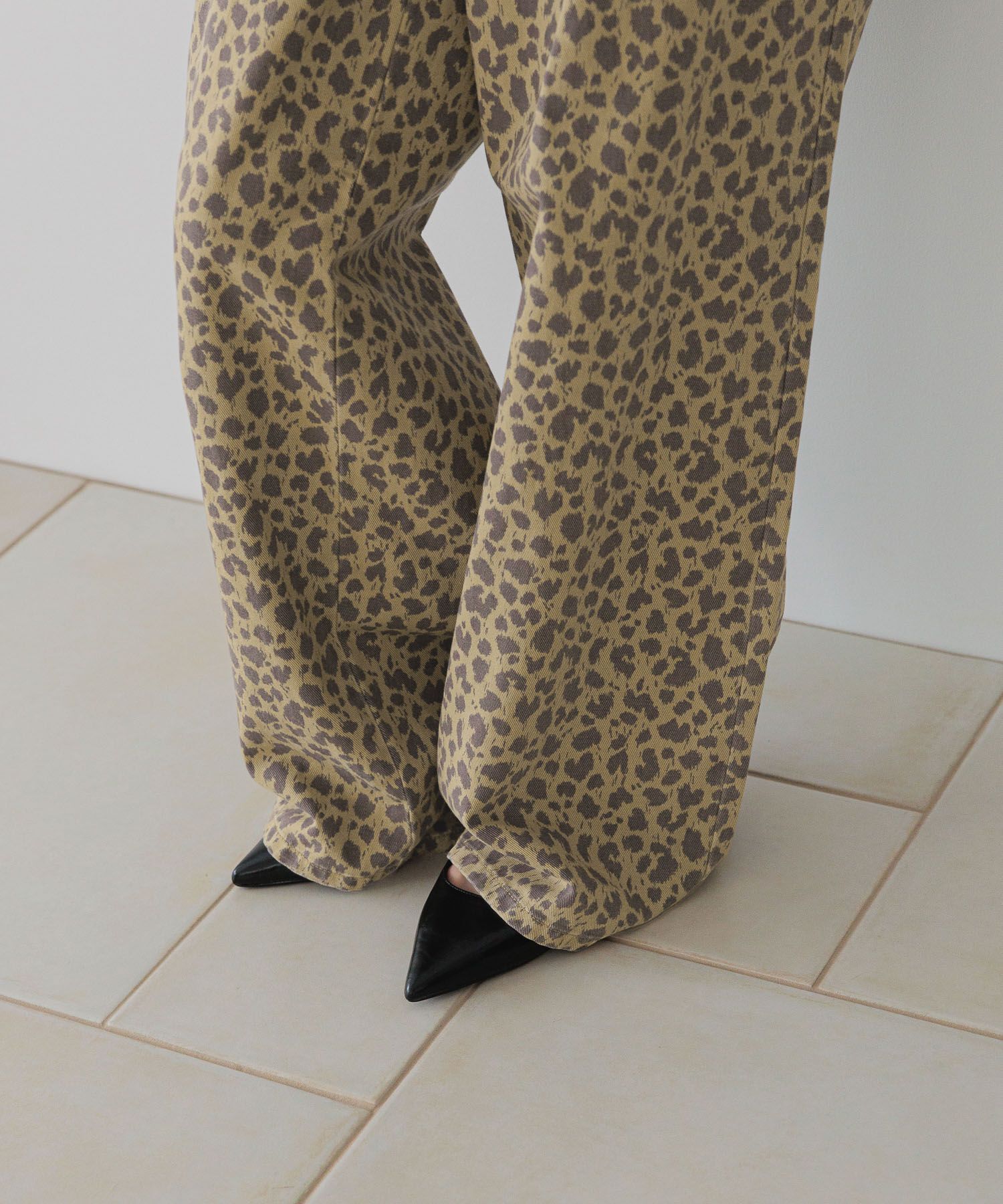 LOWRYS FARM「タックワイドデニム」|デニム|