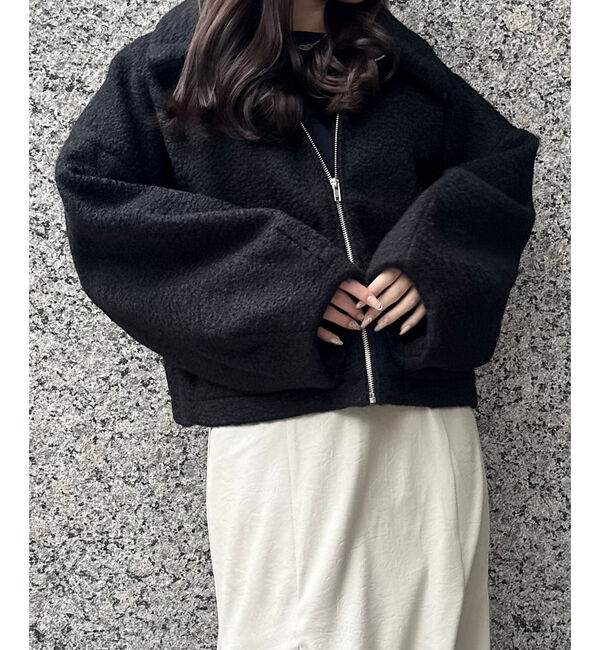 SELFIST「ボリューム袖シープボアジャケット」|ブルゾン・スタジャン|