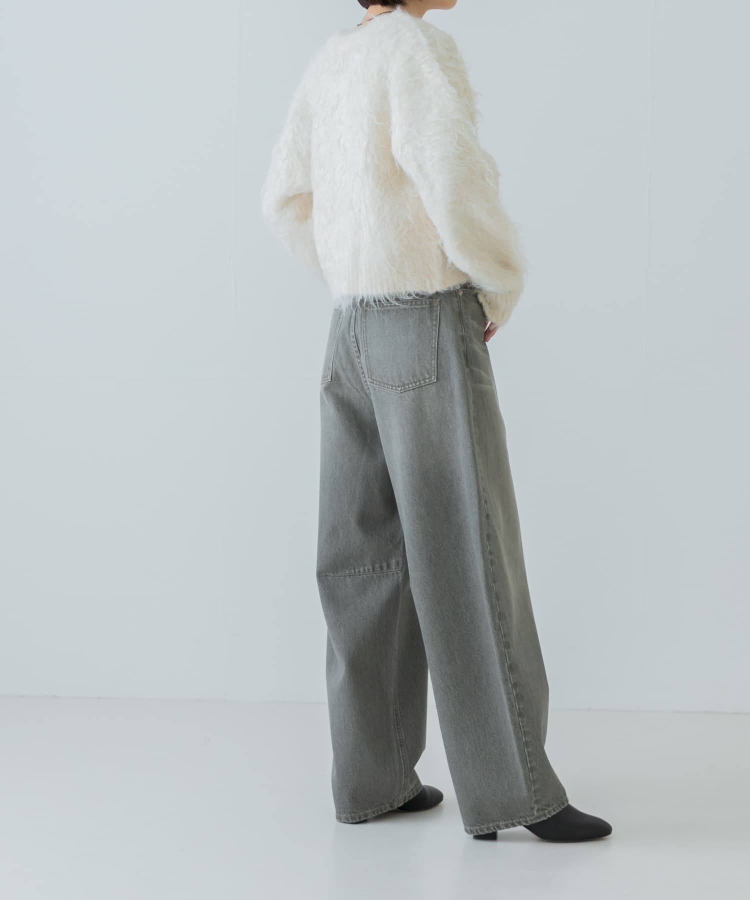 URBAN RESEARCH「『3サイズ展開』ワイドカーブデニムパンツ」|デニム|