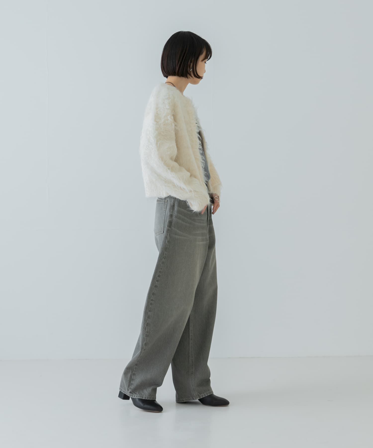 URBAN RESEARCH「『3サイズ展開』ワイドカーブデニムパンツ」|デニム|