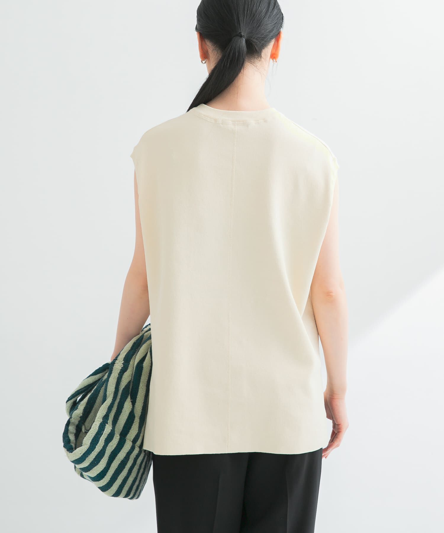 URBAN RESEARCH「フレンチスリーブチュニックニット」|ベスト・ジレ|