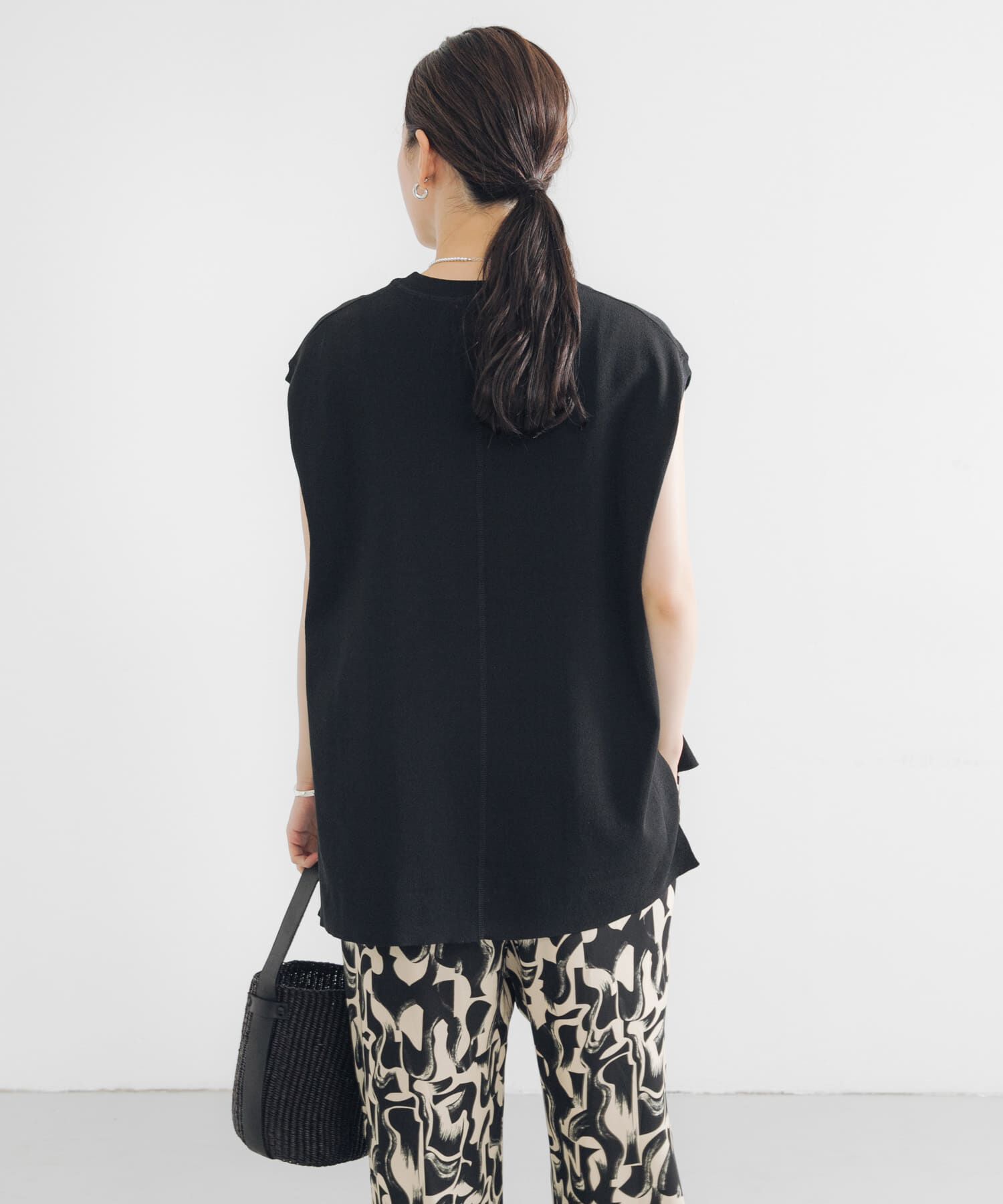 URBAN RESEARCH「フレンチスリーブチュニックニット」|ベスト・ジレ|