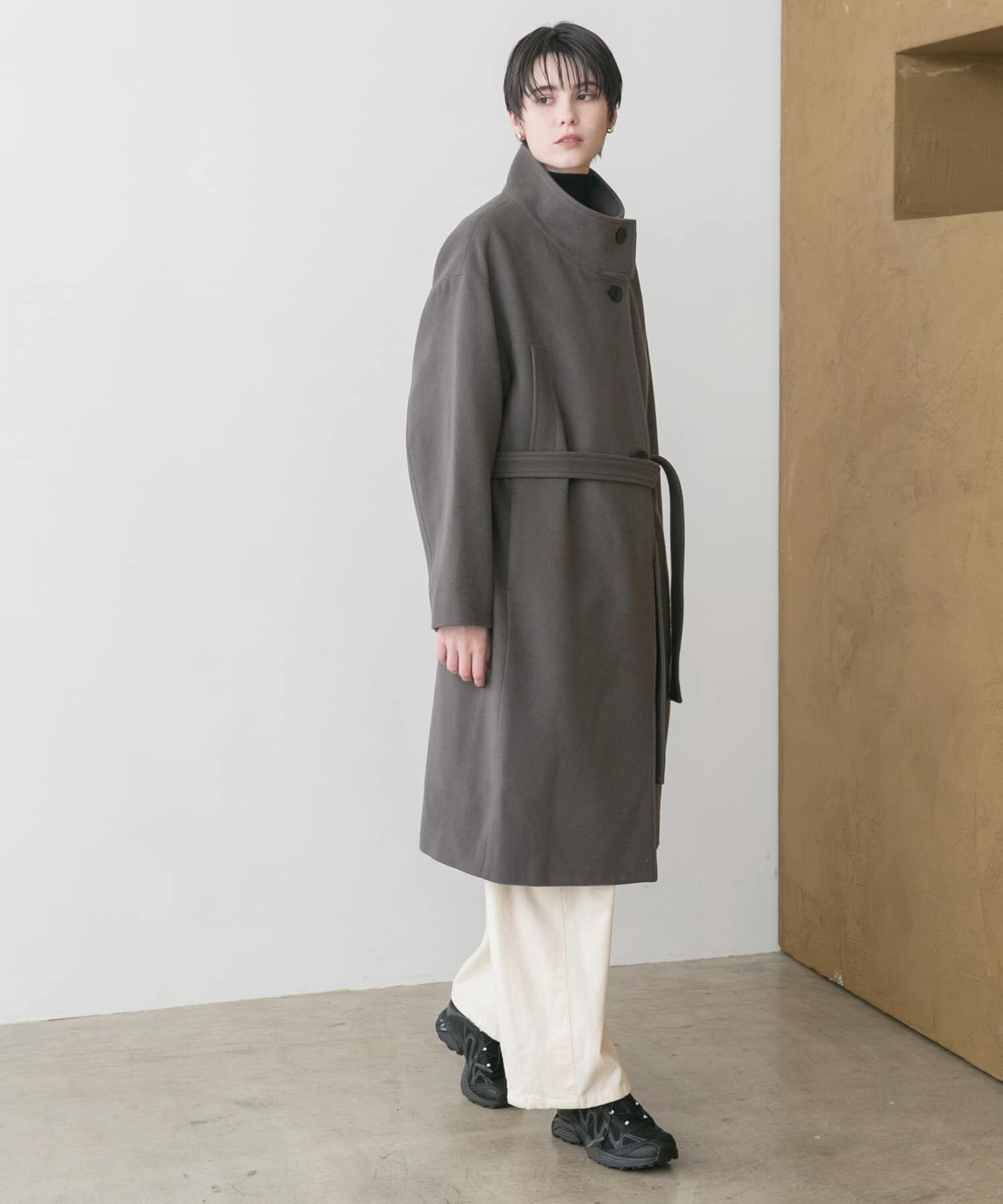 URBAN RESEARCH「スーパー100ウールスタンドカラーコート」|ノーカラーコート|