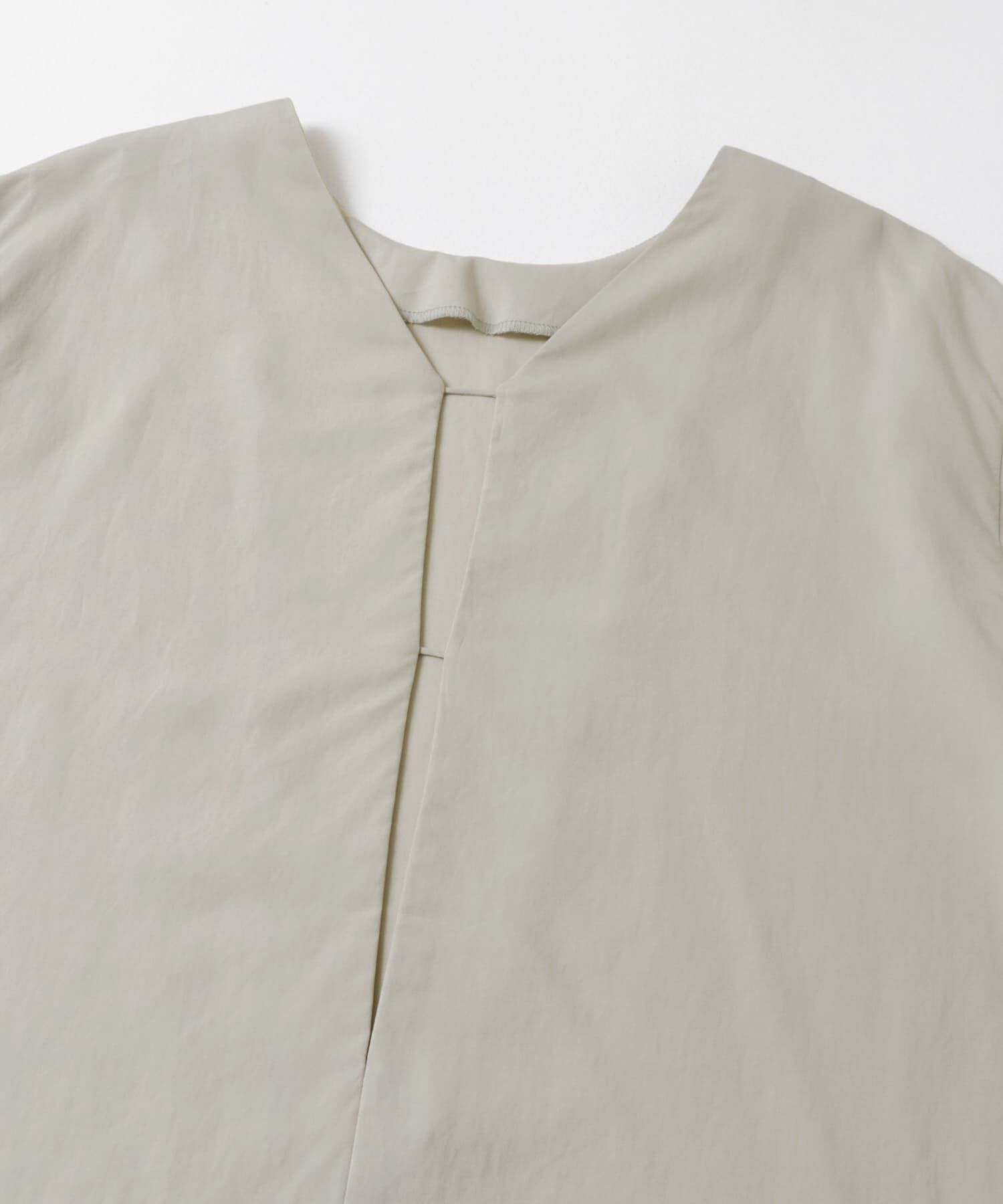 LAATO「slit pull over blouse」|Tシャツ・カットソー|