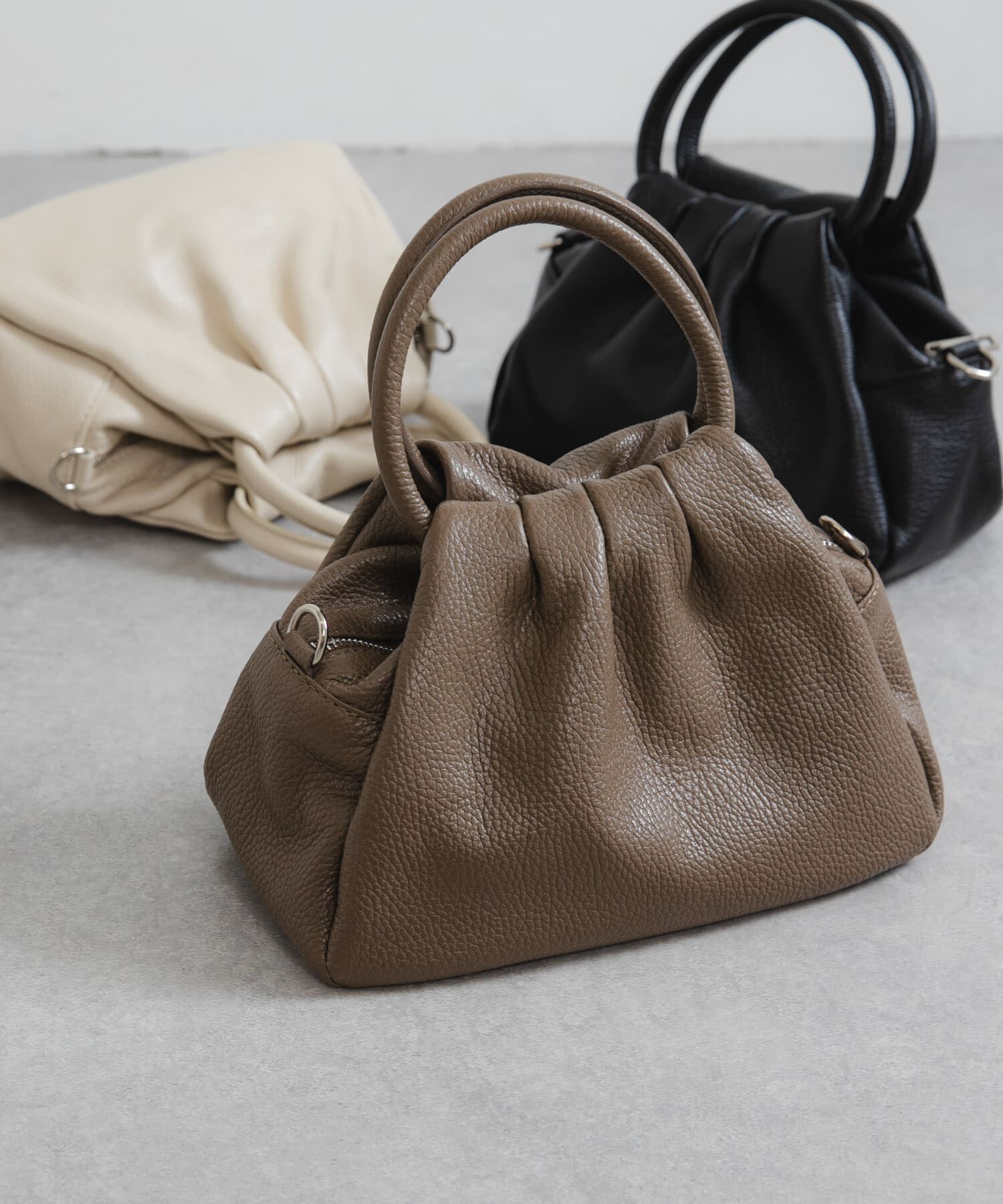 URBAN RESEARCH「レザーハンドバッグ」|ハンドバッグ|モカ