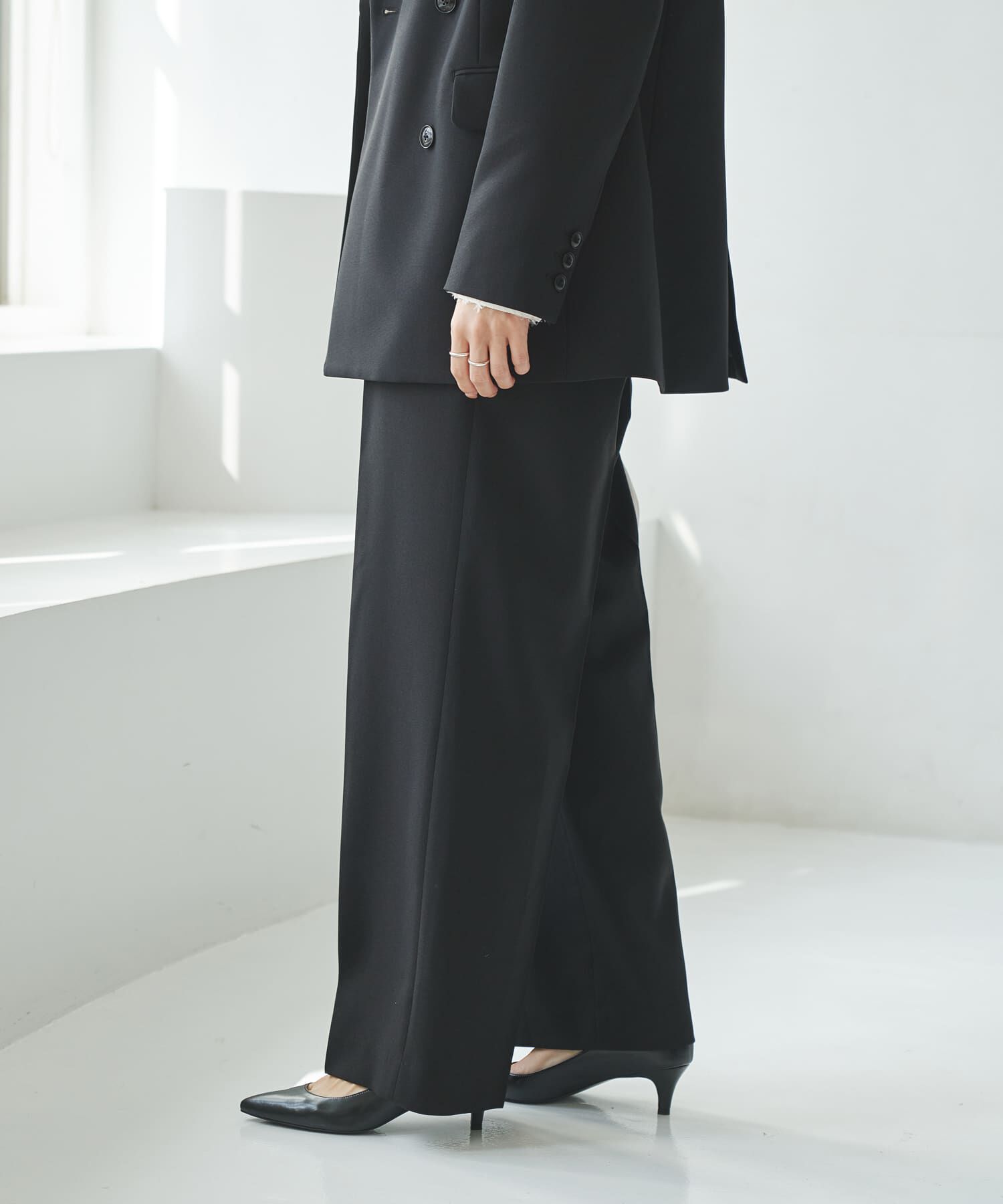 URBAN RESEARCH「『3サイズ展開』タックストレートスラックス」|その他|