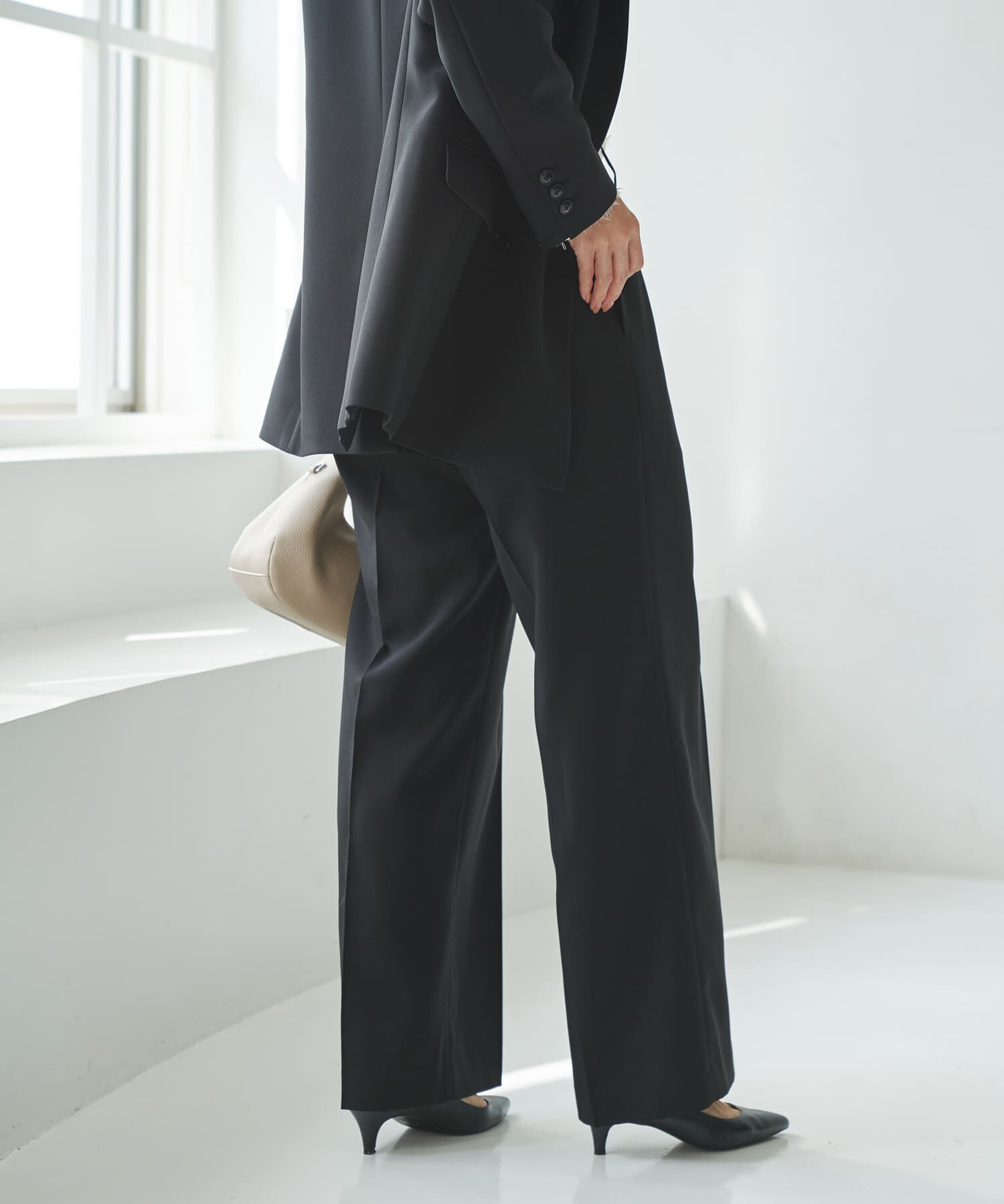 URBAN RESEARCH「『3サイズ展開』タックストレートスラックス」|その他|