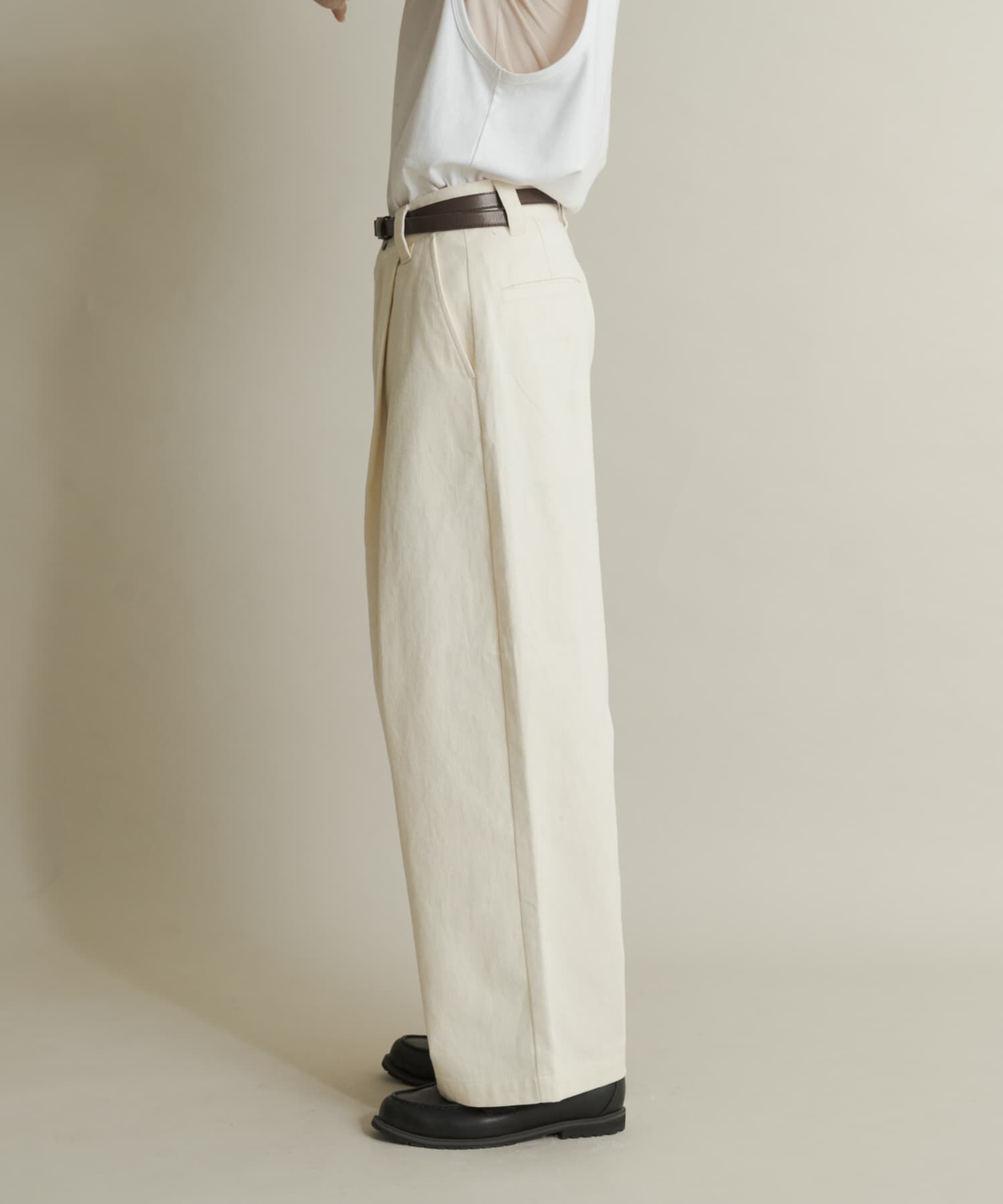 SENSE OF PLACE by URBAN RESEARCH「ボリュームタックワイドパンツ」|その他|