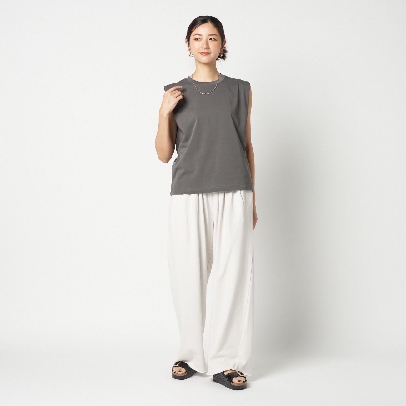 HELIOPOLE「HELIOPOLE WIDE SWEAT PANTS」|チノ|