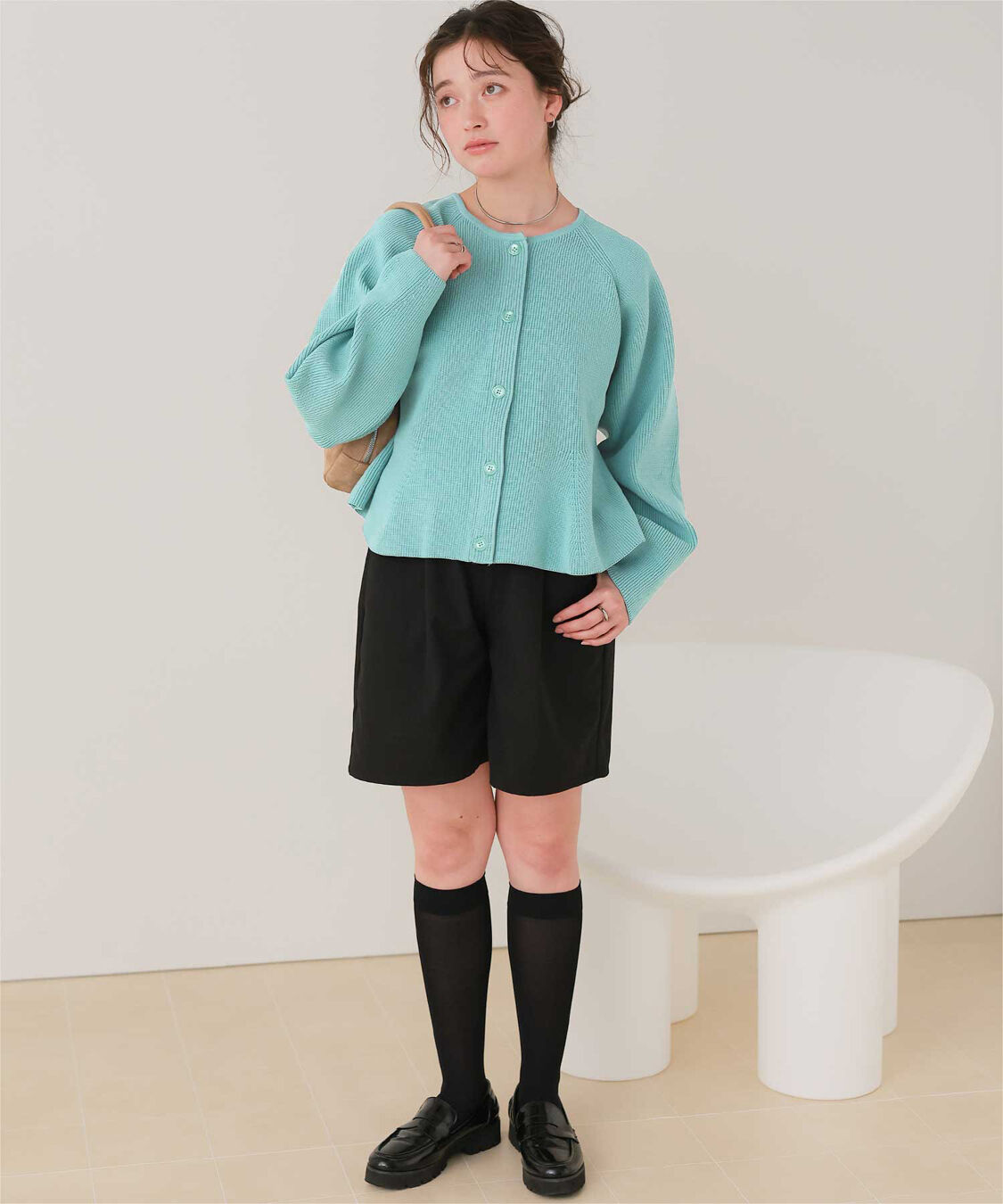 titivate「ペプラムデザインニットカーディガン」|ニット・セーター|