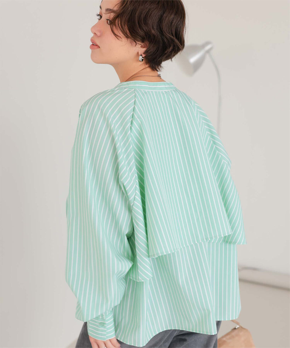 titivate「バックフリルバンドカラーシャツ」|シャツ・ブラウス|