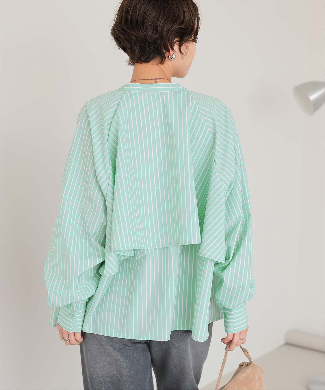 titivate「バックフリルバンドカラーシャツ」|シャツ・ブラウス|