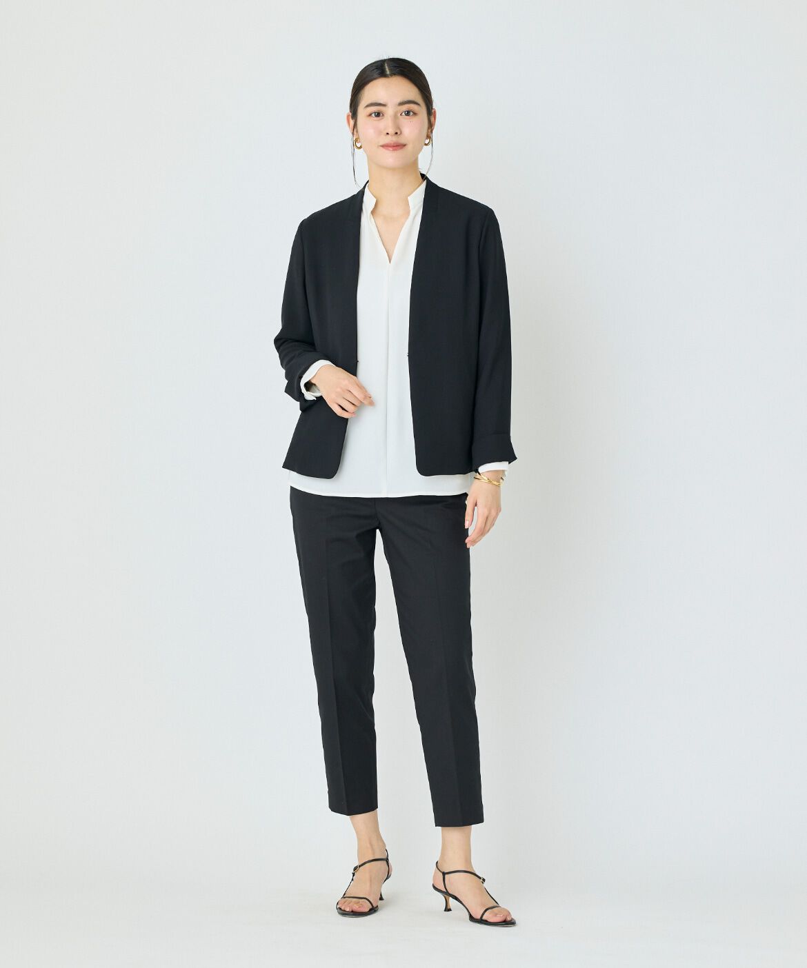 DAY by DAY it&rsquo;s international「バックサテンノーカラージャケット」|ノーカラージャケット|