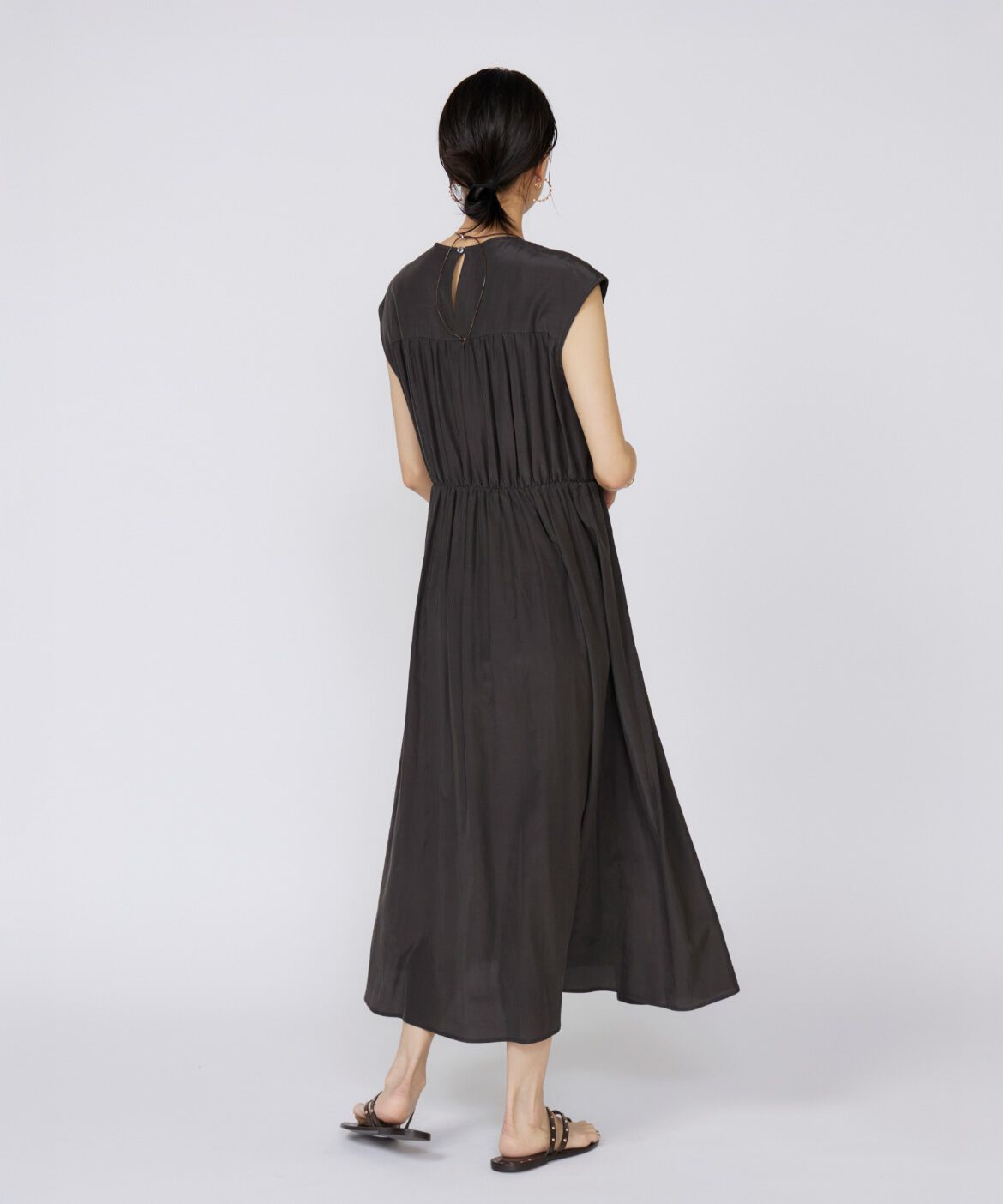 INED「タックワンピース」|ワンピース|