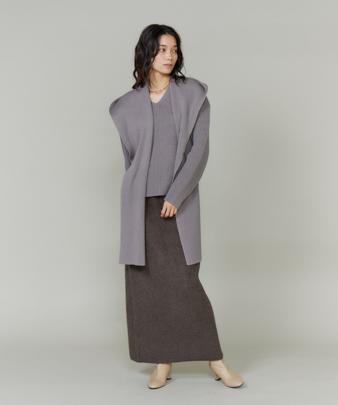 INED「Vネックプルオーバーニット」|ニット・セーター|