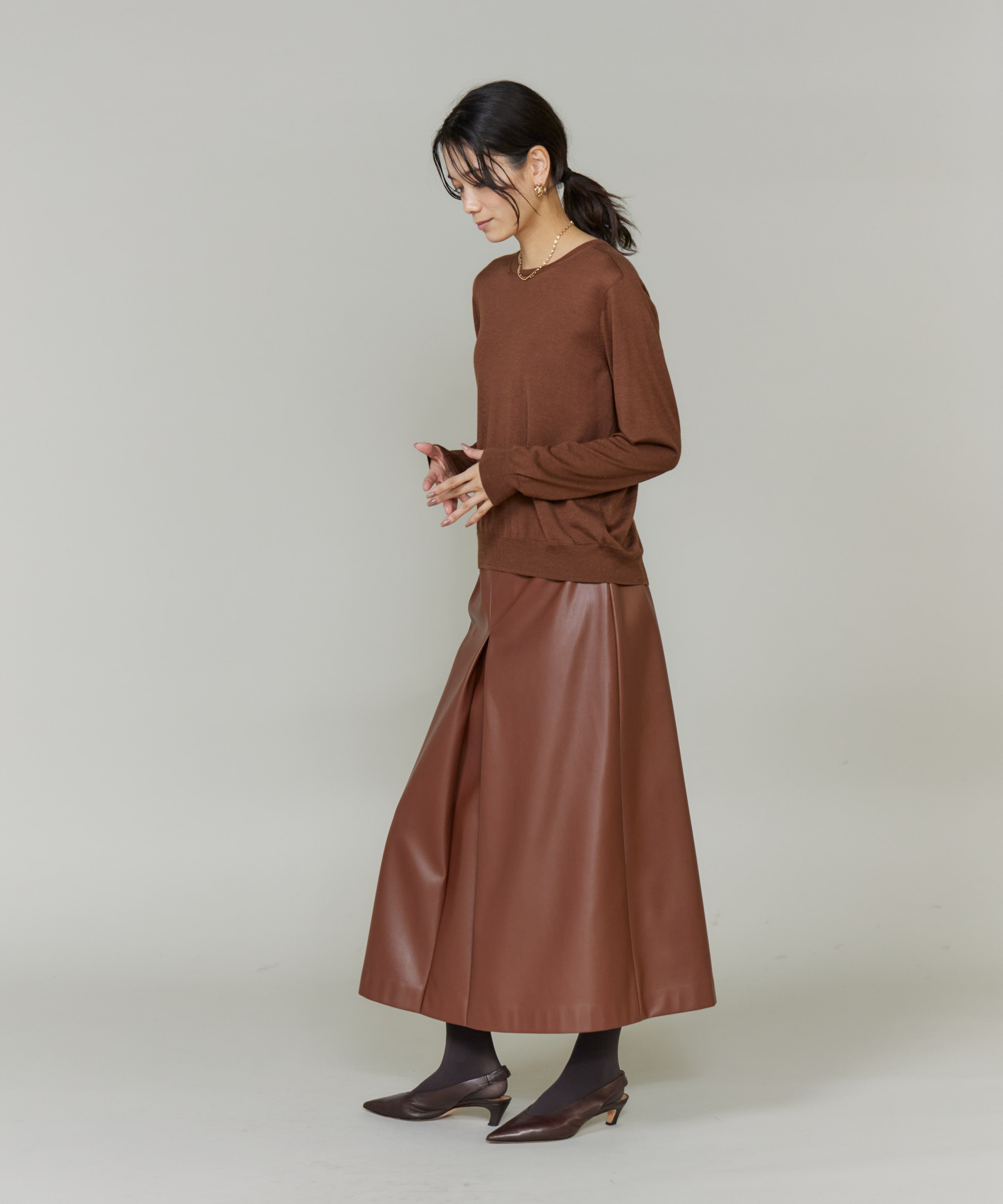 INED「《CONTESSA》シルクカシミヤクルーネックニット」|ニット・セーター|