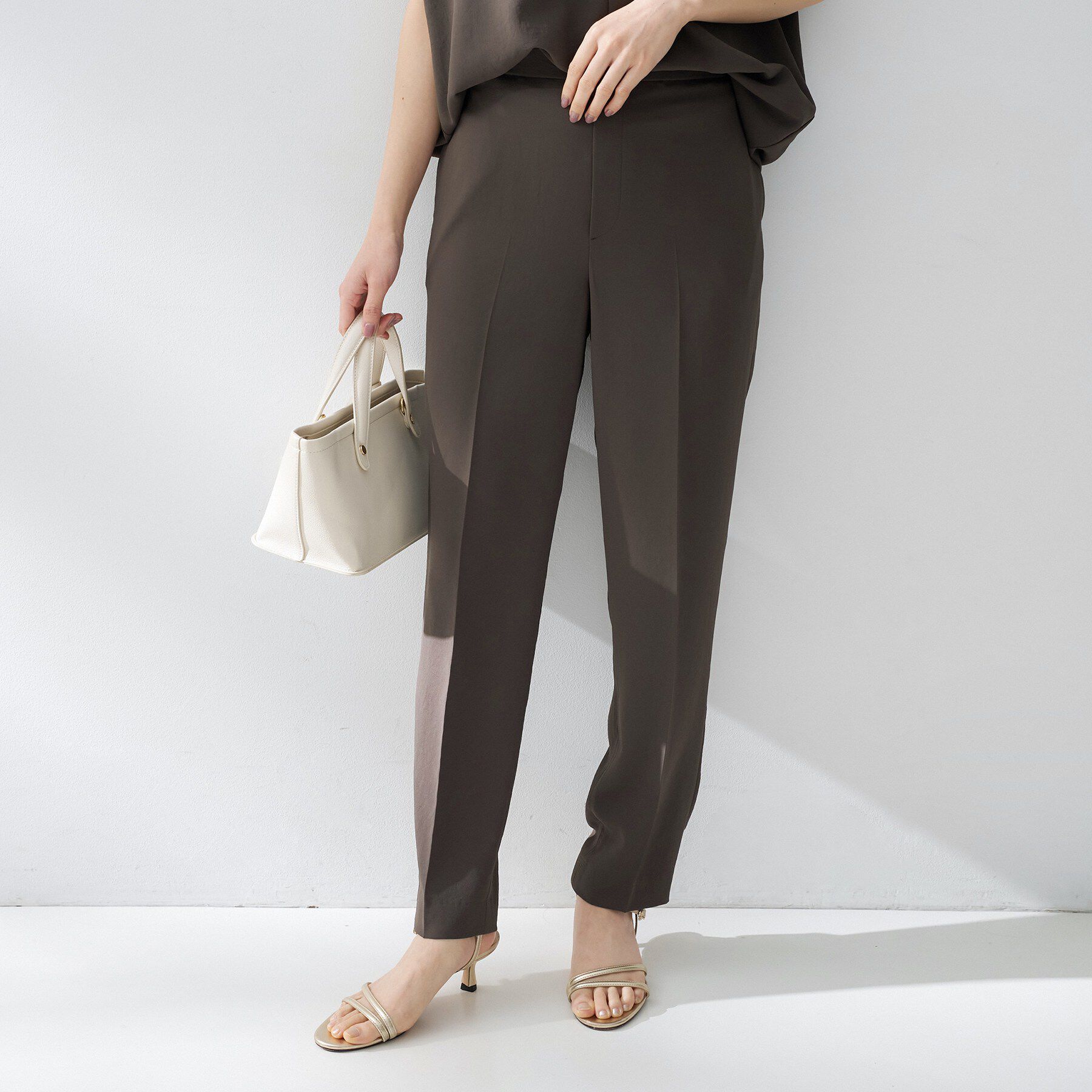 UNTITLED「【はっ水/遮熱/セットアップ可】リラクミスト テーパードパンツ」|その他|