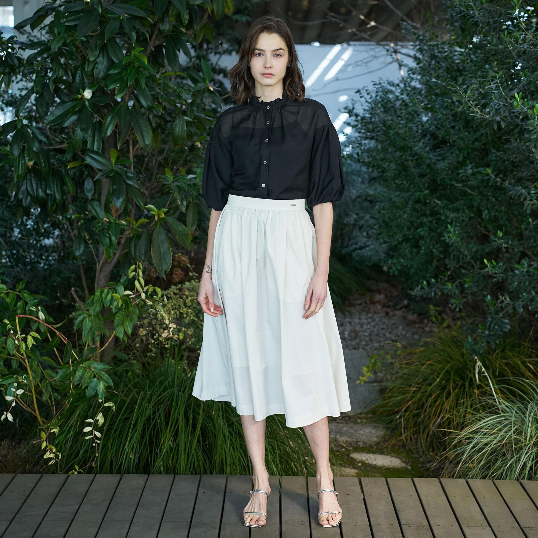 DRESSTERIOR「スタンドフリルボリュームブラウス」|シャツ・ブラウス|